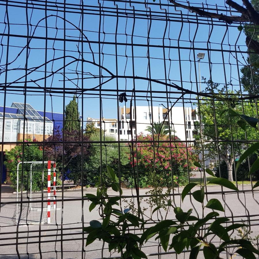 Appartement + JARDIN au calme avec BBQ + CELLIER + GARAGE à Sète Extérieur photo